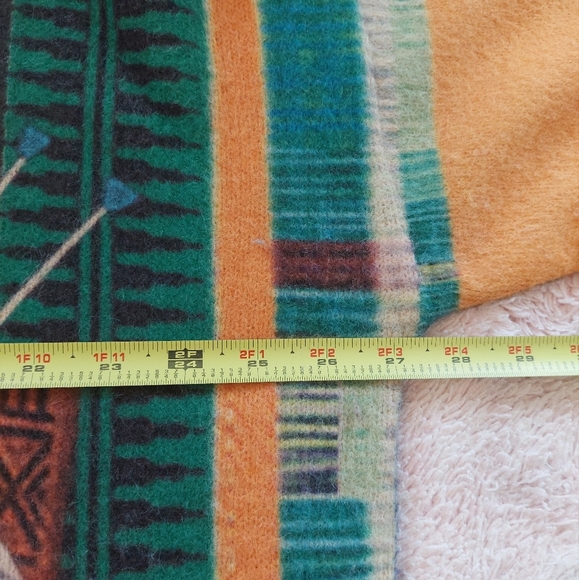 Graphic Wearable Art Crewneck Printed Bear Wool Blend Sweater - Picture 5 of 7